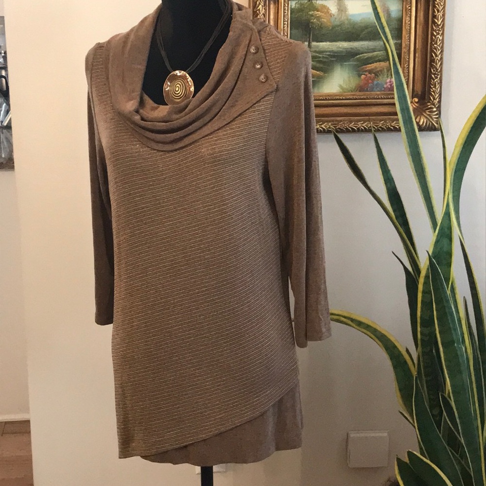 Chico’s Travelers Tunic top